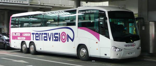 Autobus Terravision para ir del Aeropuerto Malpensa al centro de Milán