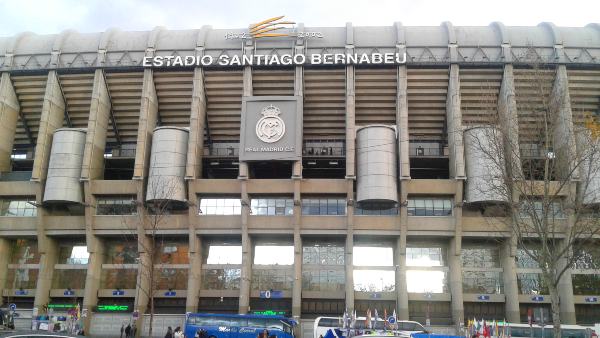 Santiago Bernabeu uno de los lugares que ver en Madrid