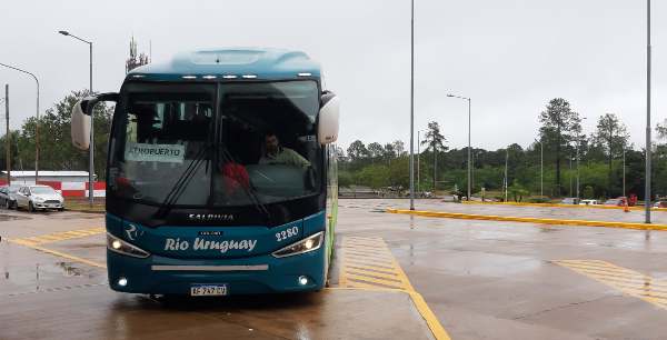 colectivo aeropuerto Puerto Iguazú al centro