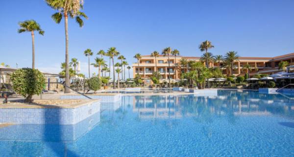 Hipotels Barrosa Palace & Spa uno de los hoteles en playa la barrosa todo incluido