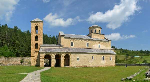 Monasterio de Sopoćani, para hacer turismo en Serbia