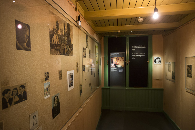 Sala en el museo de Ana Frank