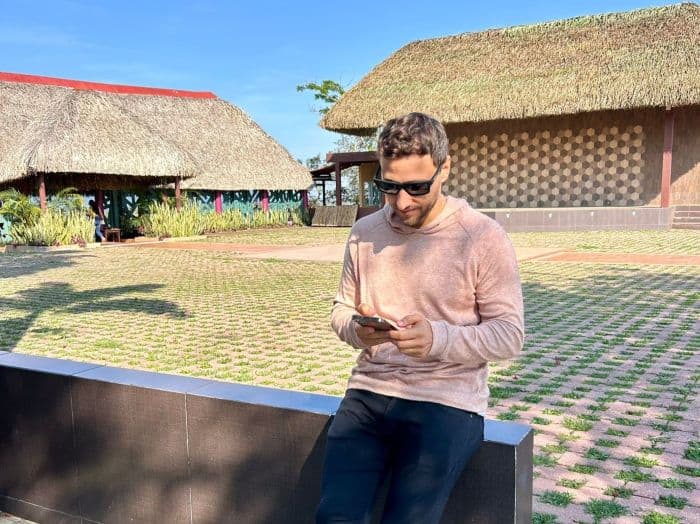 Usando la Esim de Holafly en México